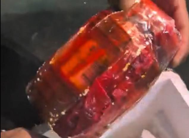 什么辣椒酱价值10万，民警非要跨省拦截？